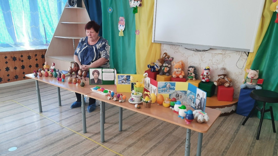"Курочка Ряба и её непростое яичко".